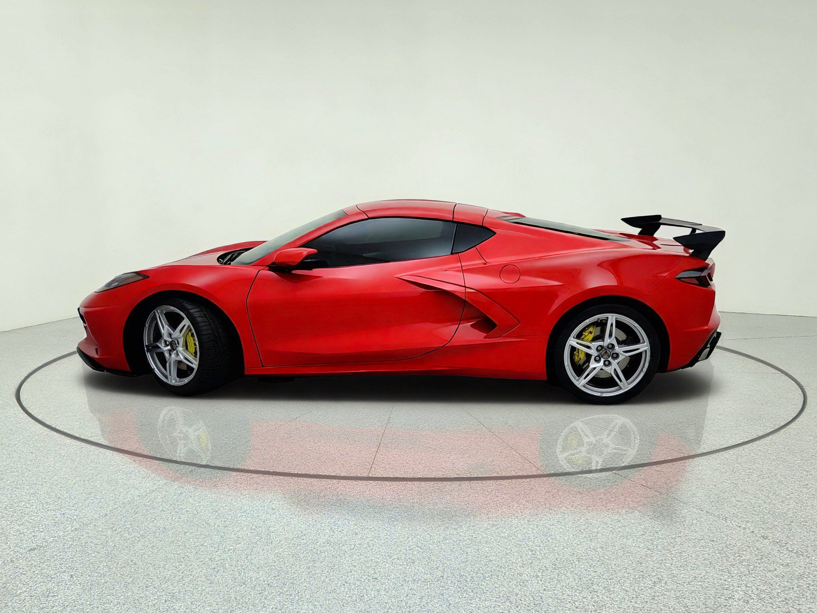 Used 2022 Chevrolet Corvette Stingray Preferred Cpe w/ Z51 Performance Package RWD image 9
