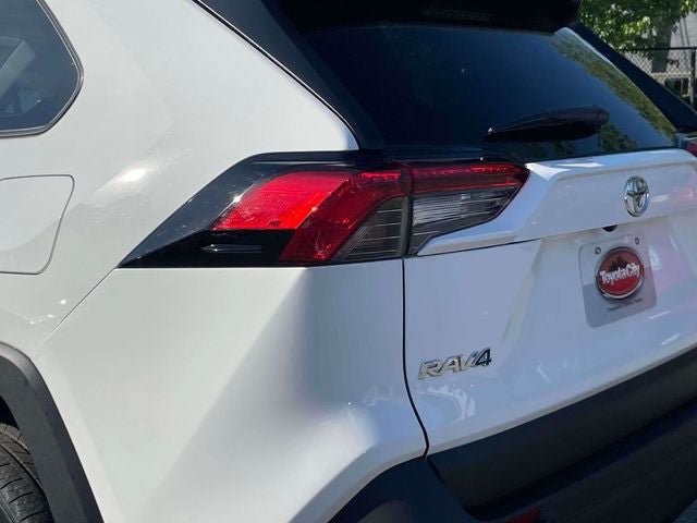 Certified 2025 Toyota RAV4 XLE AWD/4WD image 13