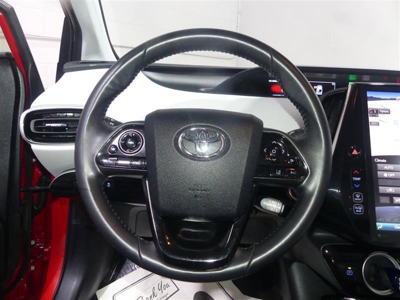 Used 2021 Toyota Prius Prime XLE image 29