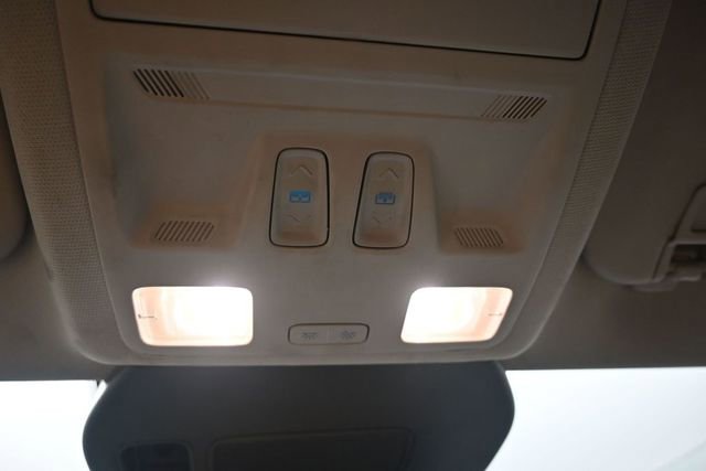 Certified 2020 Ford Escape Titanium AWD/4WD image 16