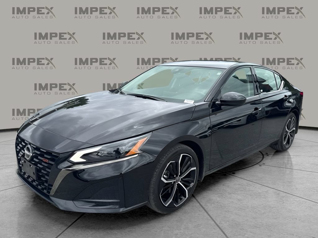 Used 2023 Nissan Altima 2.5 SR