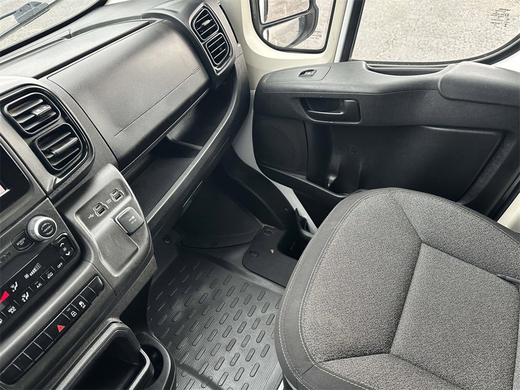 Used 2022 RAM ProMaster 2500 w/ Convenience Group image 33