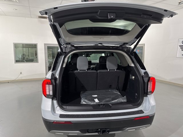 New 2026 Ford Explorer Active w/ Active Comfort Package RWD image 11