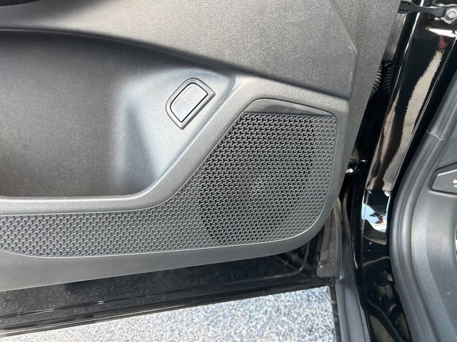 New 2026 Chevrolet Blazer EV LT image 14