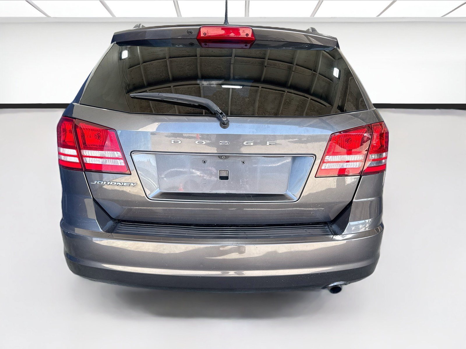 Used 2018 Dodge Journey SE w/ Connectivity Group FWD image 5