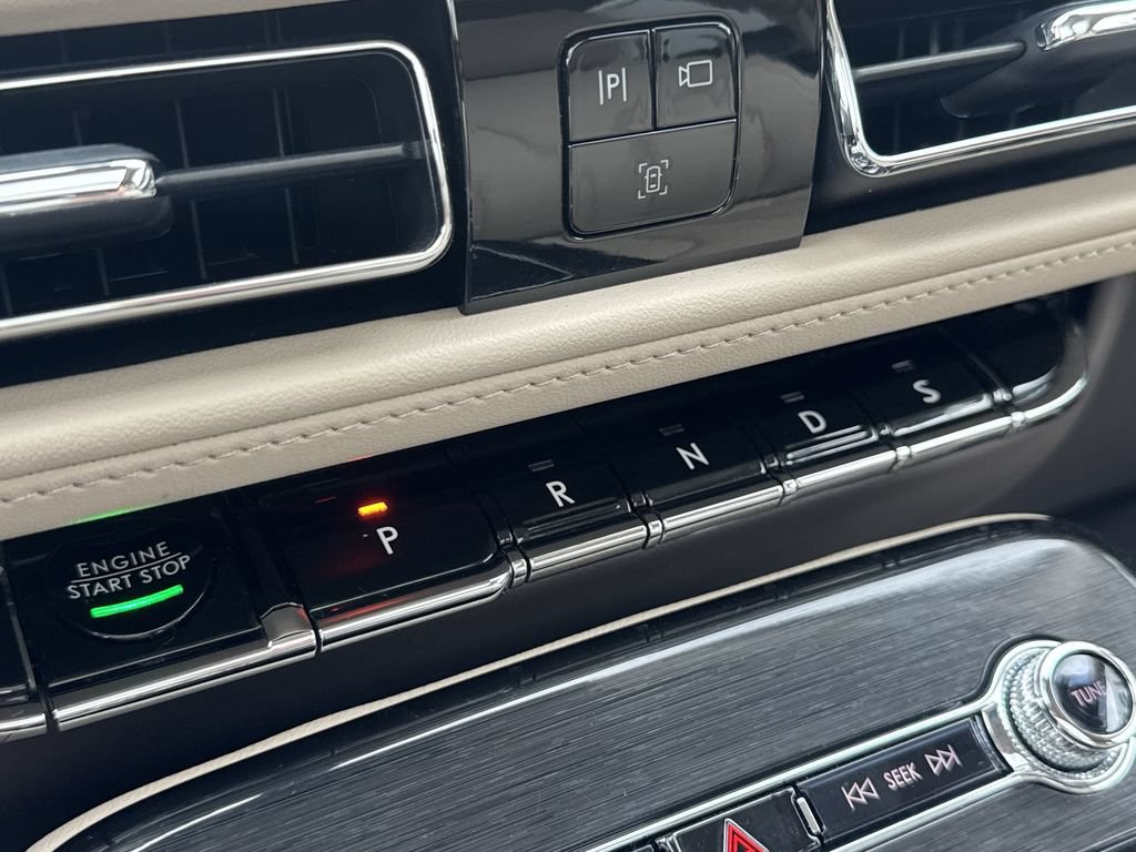 Certified 2023 Lincoln Nautilus Reserve AWD/4WD image 23