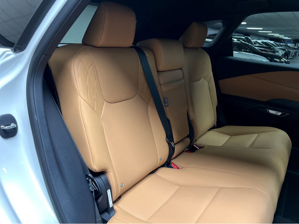 Certified 2025 Lexus RX 350h AWD/4WD image 23