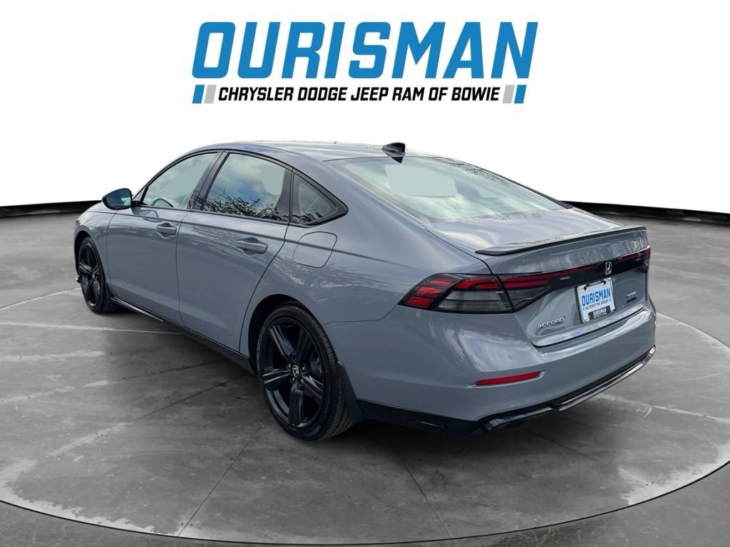 Used 2023 Honda Accord Sport image 5