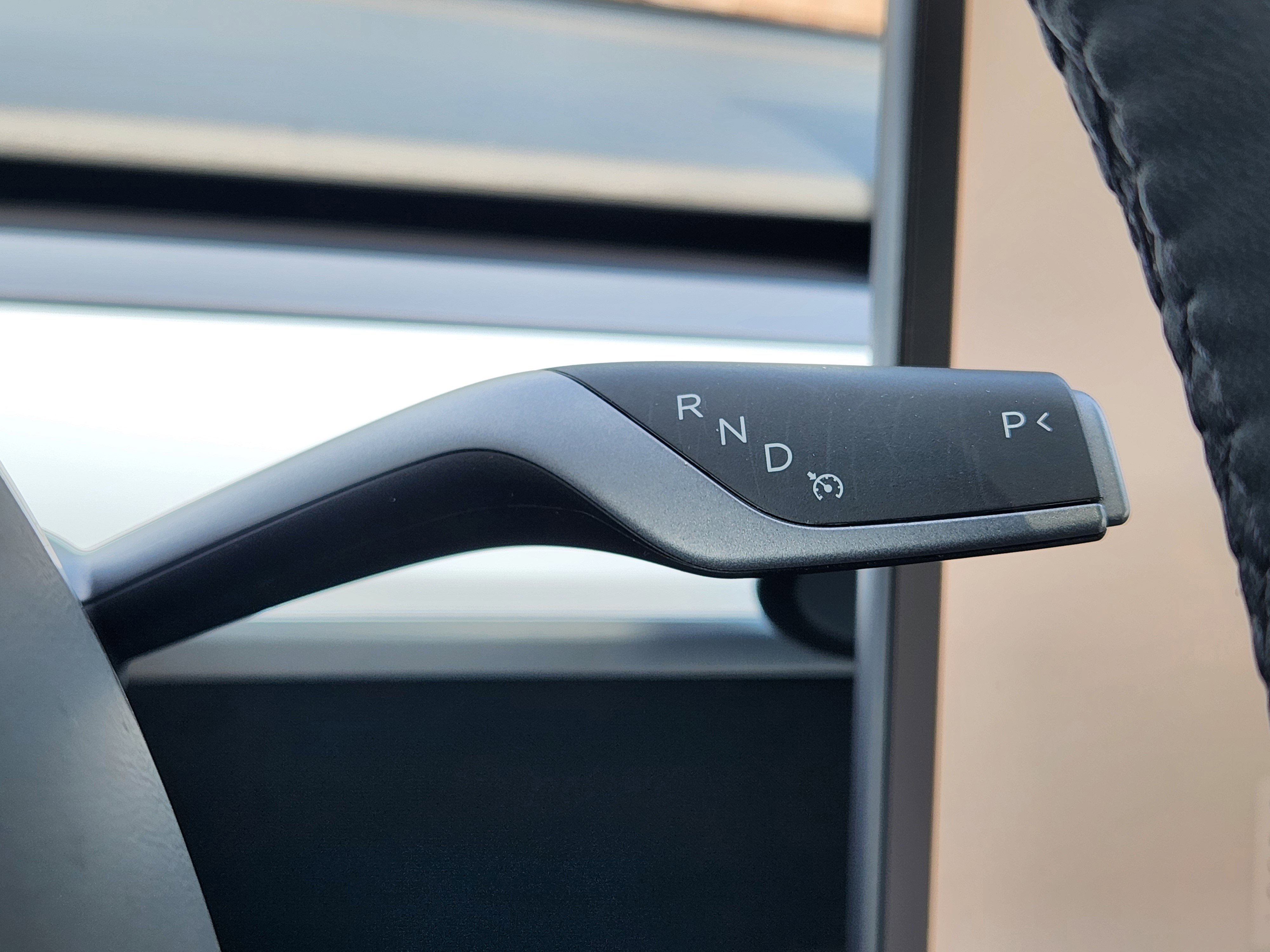 Used 2023 Tesla Model 3 Standard Range image 16