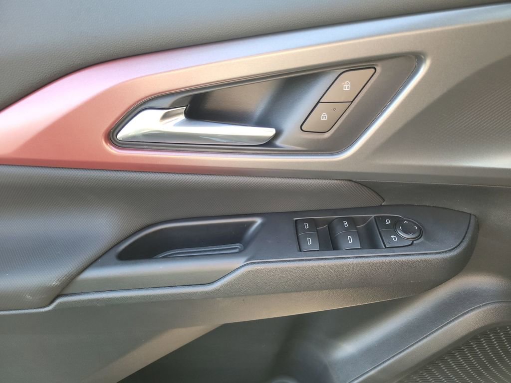 New 2026 Chevrolet Equinox EV RS image 23