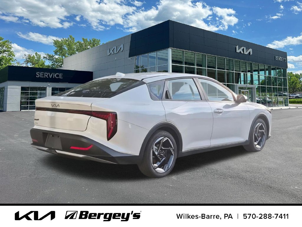 Certified 2025 Kia K4 EX FWD image 15