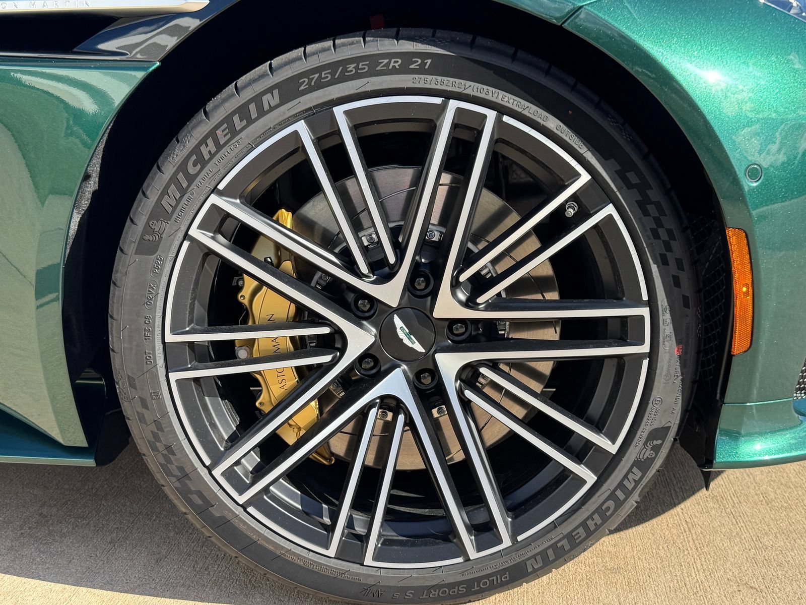 New 2026 Aston Martin DB12 Coupe RWD image 4