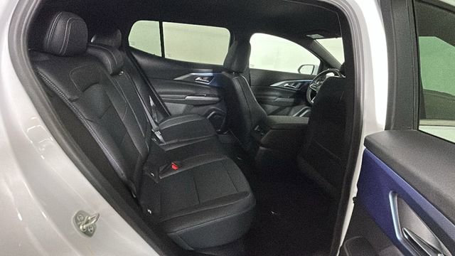 Used 2026 Chevrolet Equinox EV LT FWD image 28