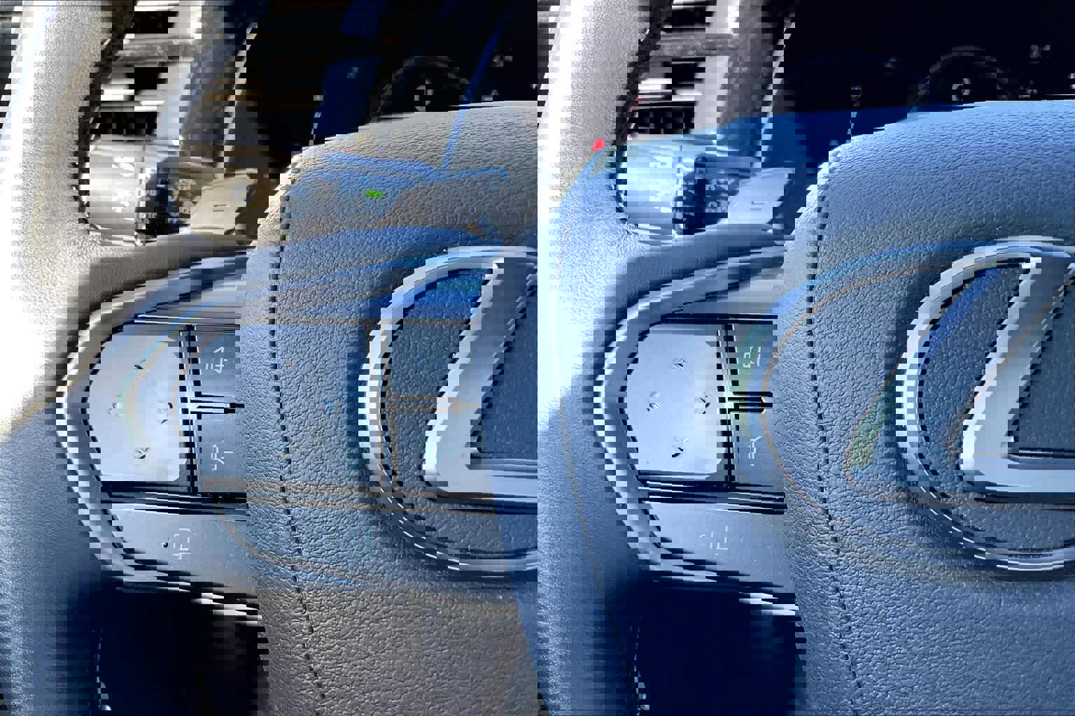 Used 2023 Lexus RX 350 Luxury w/ Cold Area Package image 24