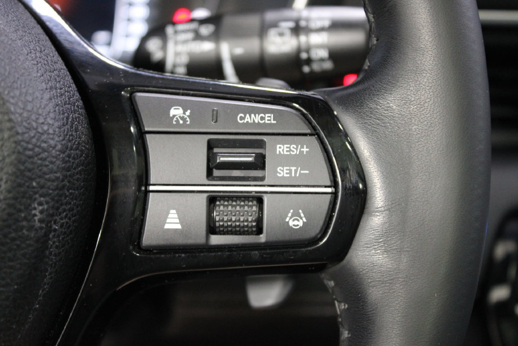 Used 2023 Honda Pilot Elite image 38
