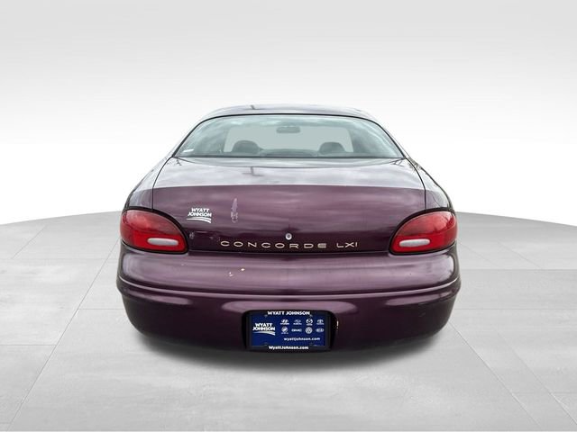Used 1999 Chrysler Concorde LXi image 4