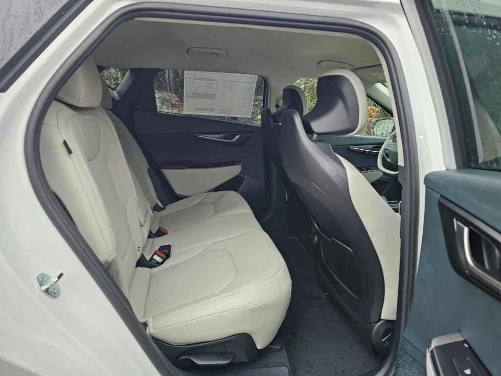 New 2025 Kia EV6 Wind AWD/4WD image 26