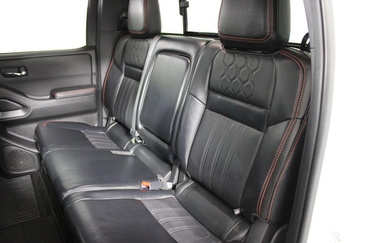 Used 2023 Nissan Frontier PRO-4X w/ Pro-4X Premium Package AWD/4WD image 34