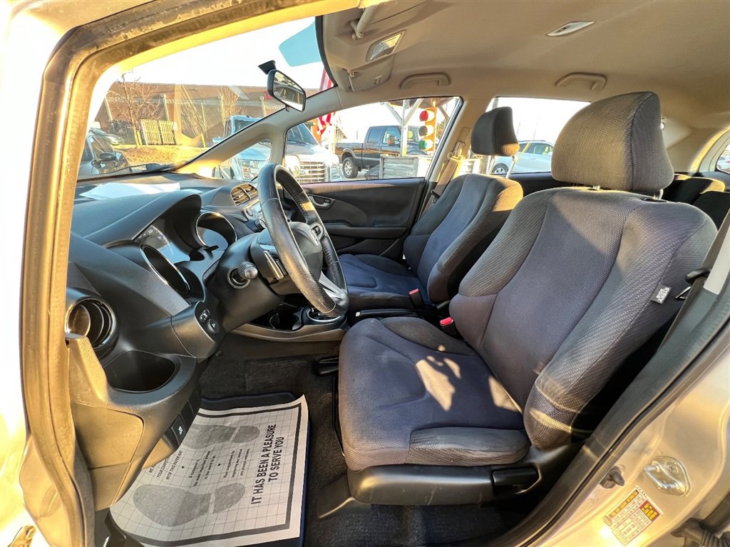 Used 2013 Honda Fit Sport image 11