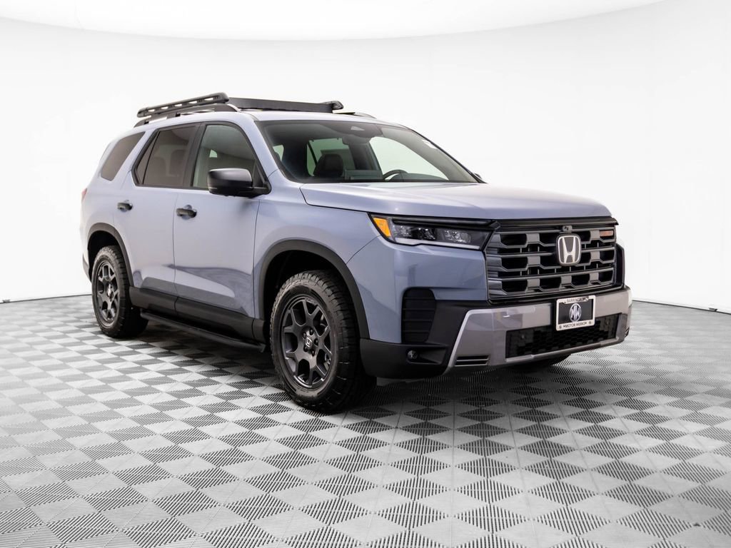 New 2026 Honda Pilot TrailSport image 8