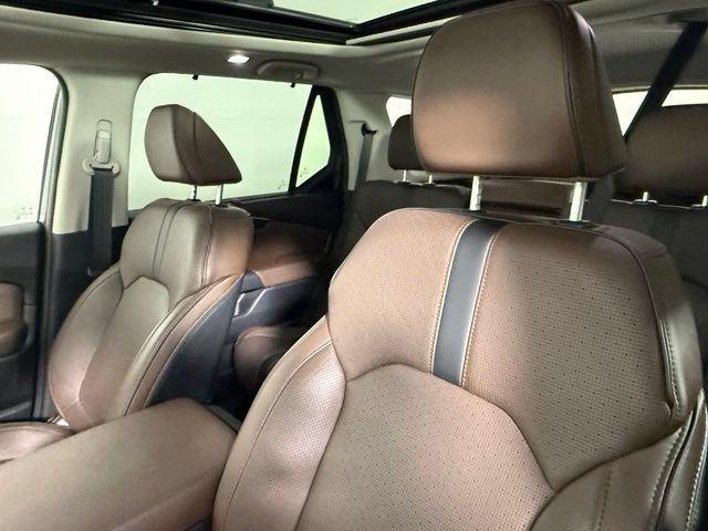 Used 2025 Honda Pilot Elite image 31