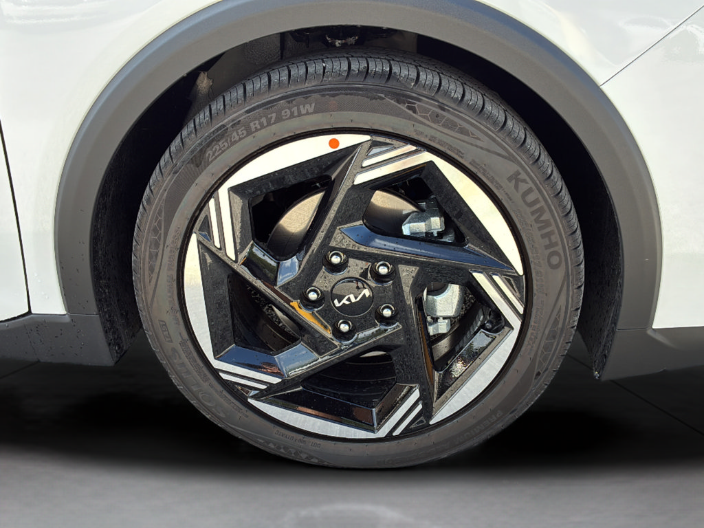 New 2026 Kia K4 EX FWD image 31