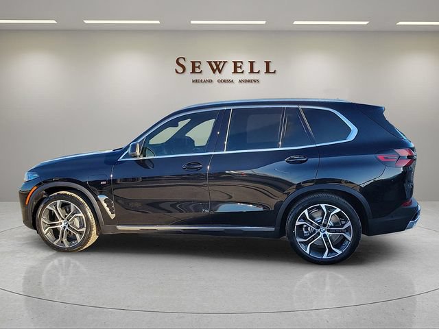 Certified 2025 BMW X5 xDrive50e w/ Premium Package AWD/4WD image 2