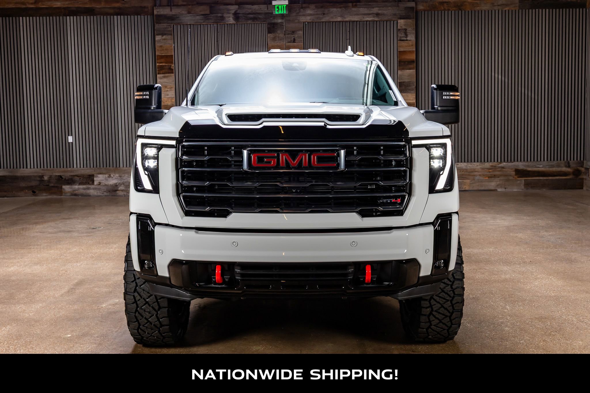 Used 2025 GMC Sierra 2500 AT4 w/ AT4 Premium Plus Package image 4