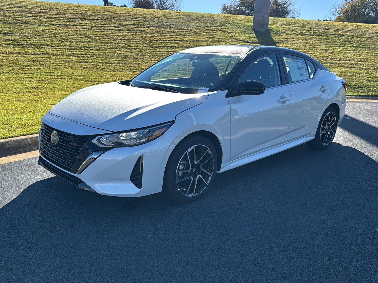 New 2025 Nissan Sentra SR w/ SR Premium Package