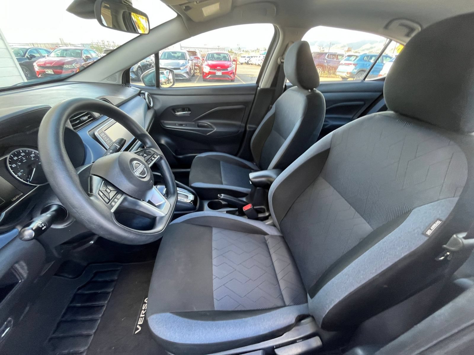 Used 2025 Nissan Versa SV FWD image 24
