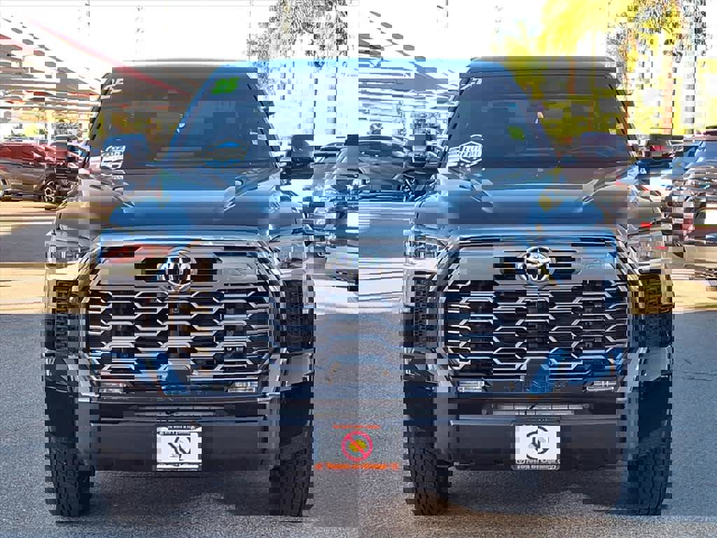 Used 2025 Toyota Tundra Platinum image 2
