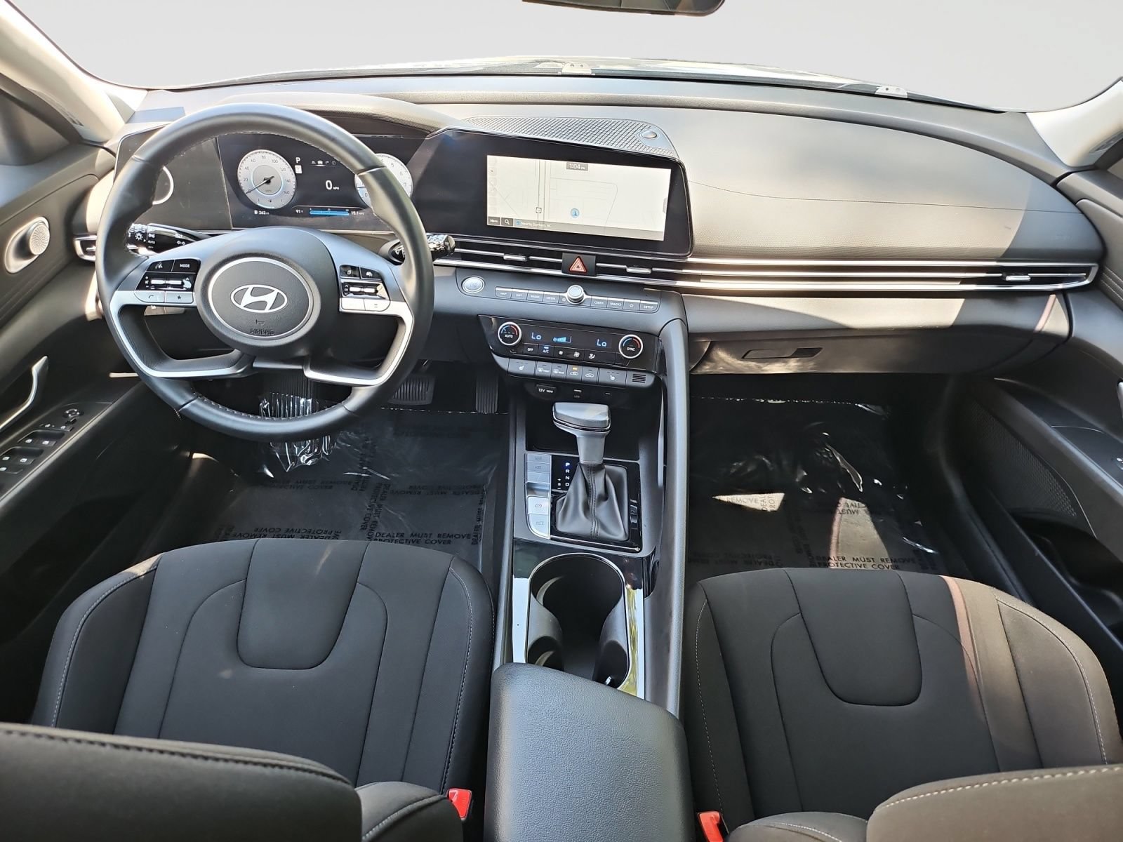 Used 2025 Hyundai Elantra SEL FWD image 16
