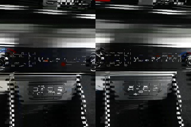 New 2026 Kia Carnival SX w/ SX Dark Edition Package image 27