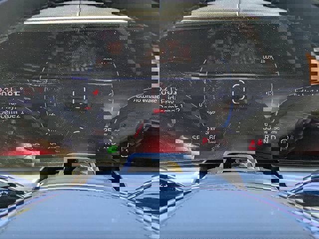 New 2026 Cadillac Lyriq V image 32