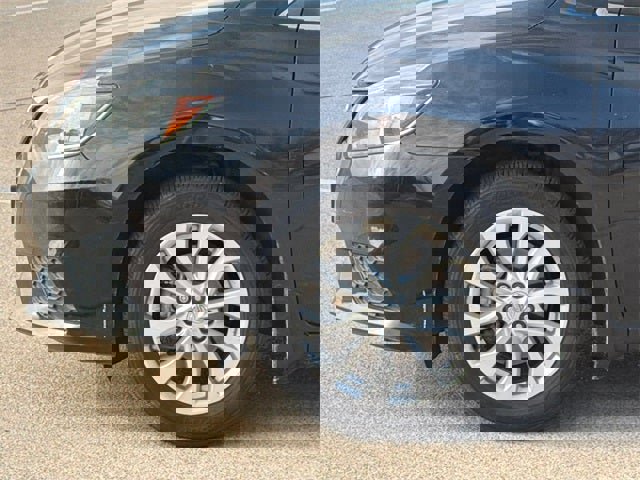 Used 2019 Nissan Sentra S w/ Appearance Package image 4