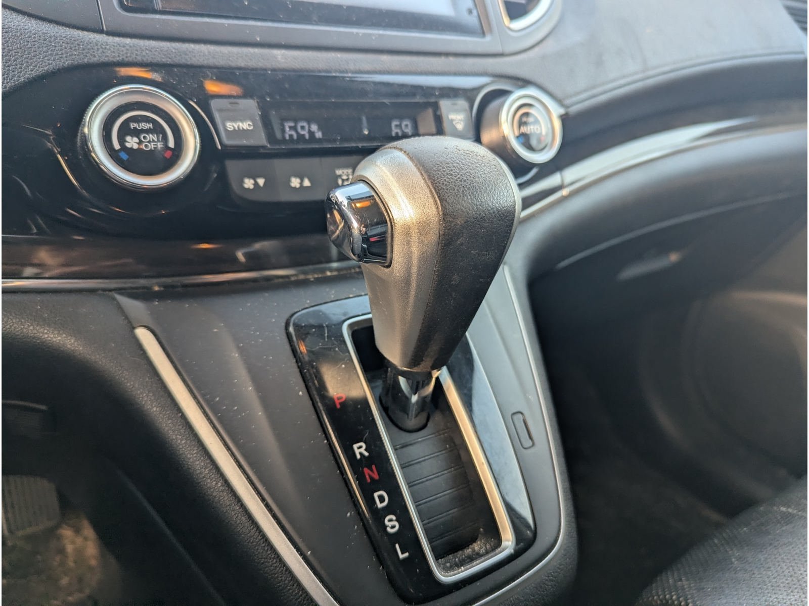 Used 2016 Honda CR-V EX-L image 18