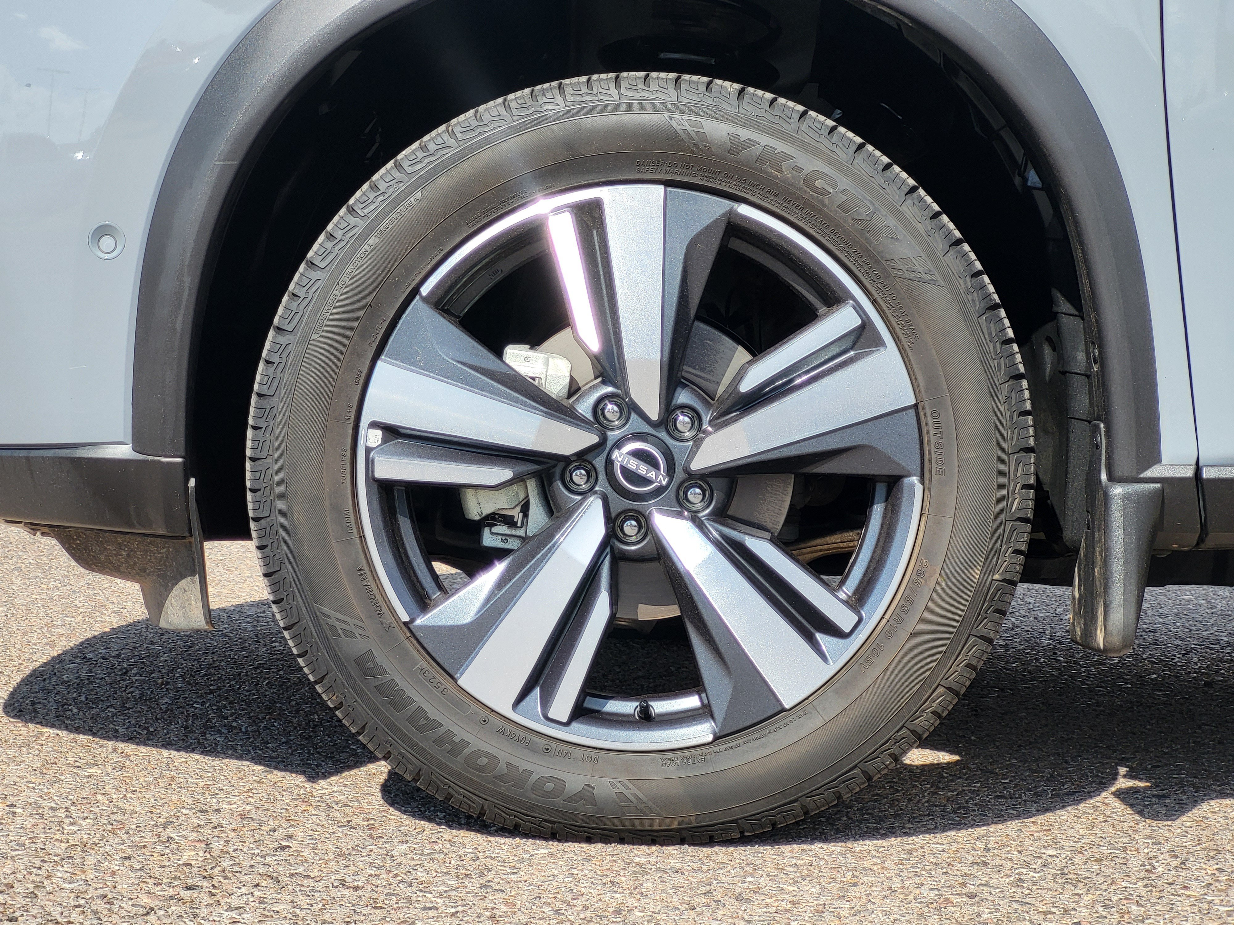 Certified 2022 Nissan Rogue SL w/ SL Premium Package AWD/4WD image 10