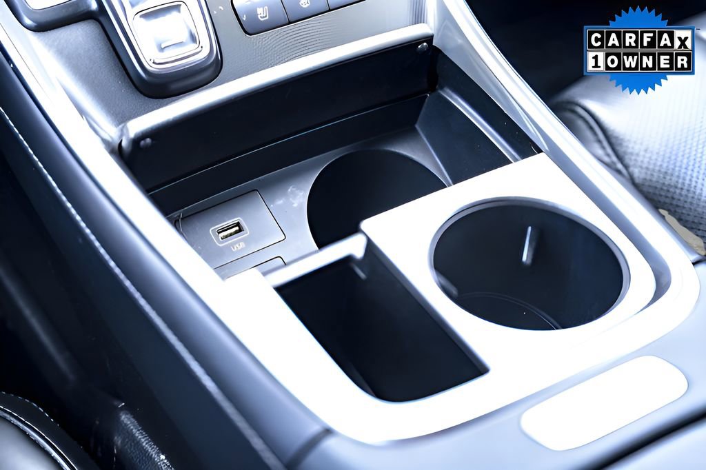 Used 2022 Hyundai Santa Fe Calligraphy image 31