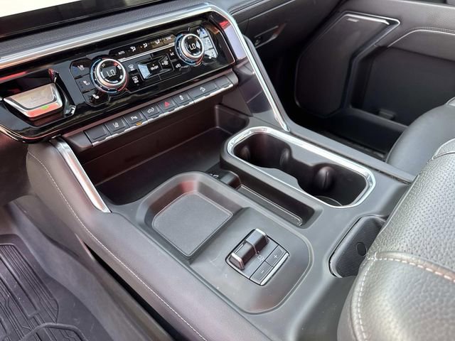Used 2024 GMC Sierra 2500 Denali w/ Denali Reserve Package AWD/4WD image 47