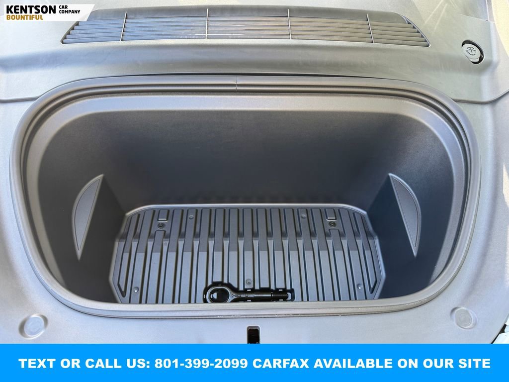 Used 2023 Tesla Model Y Performance AWD/4WD image 36