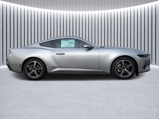 New 2025 Ford Mustang Premium video 2