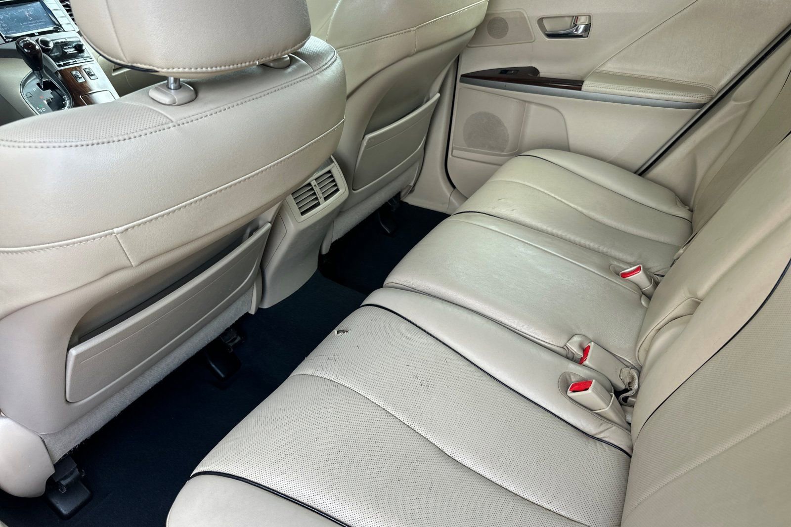 Used 2015 Toyota Venza XLE w/ XLE Premium Package AWD/4WD image 14