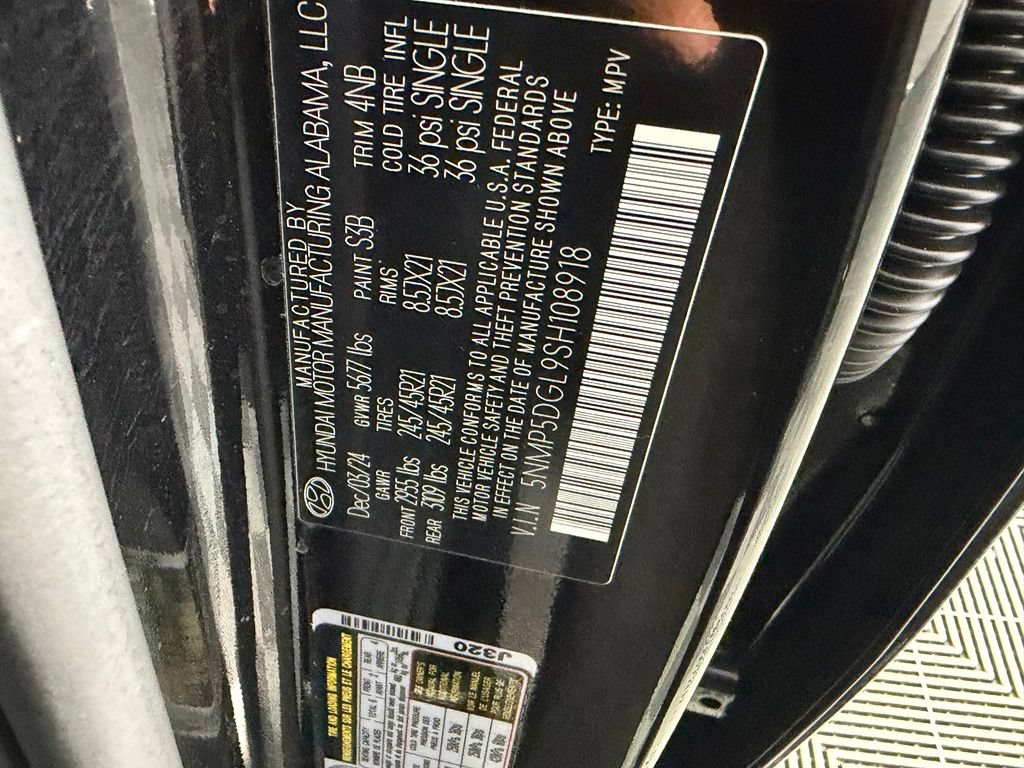 Used 2025 Hyundai Santa Fe Calligraphy AWD/4WD image 42