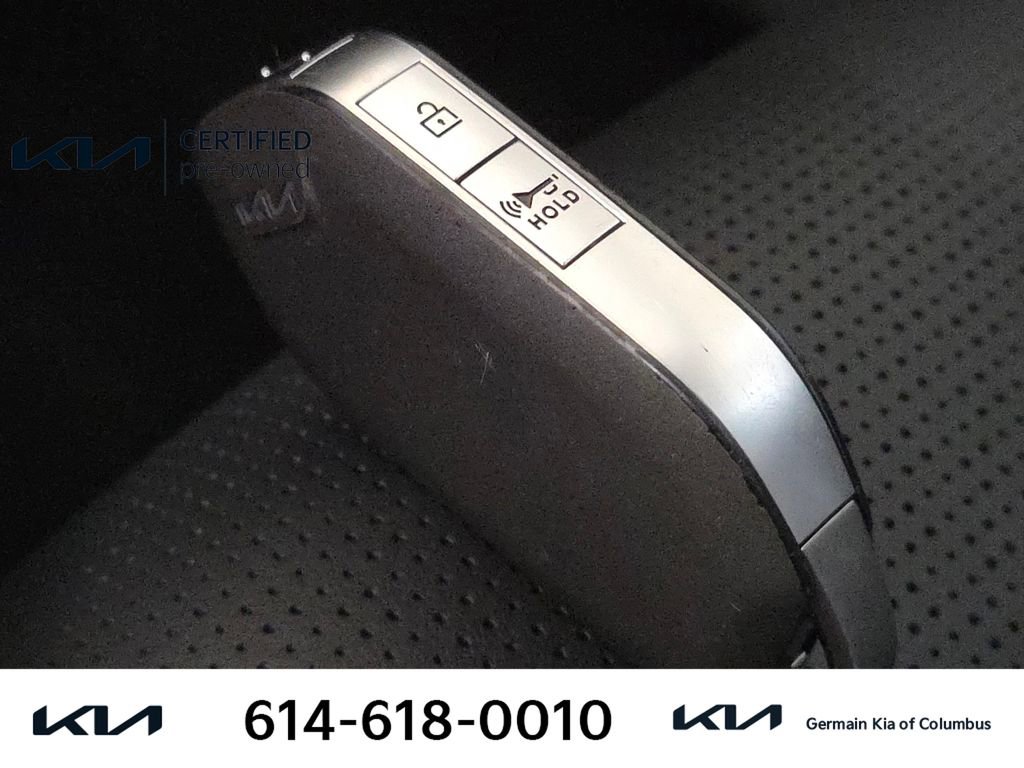 Certified 2025 Kia Sorento S AWD/4WD image 33