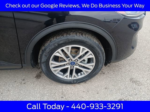 Certified 2022 Ford Escape SEL image 28