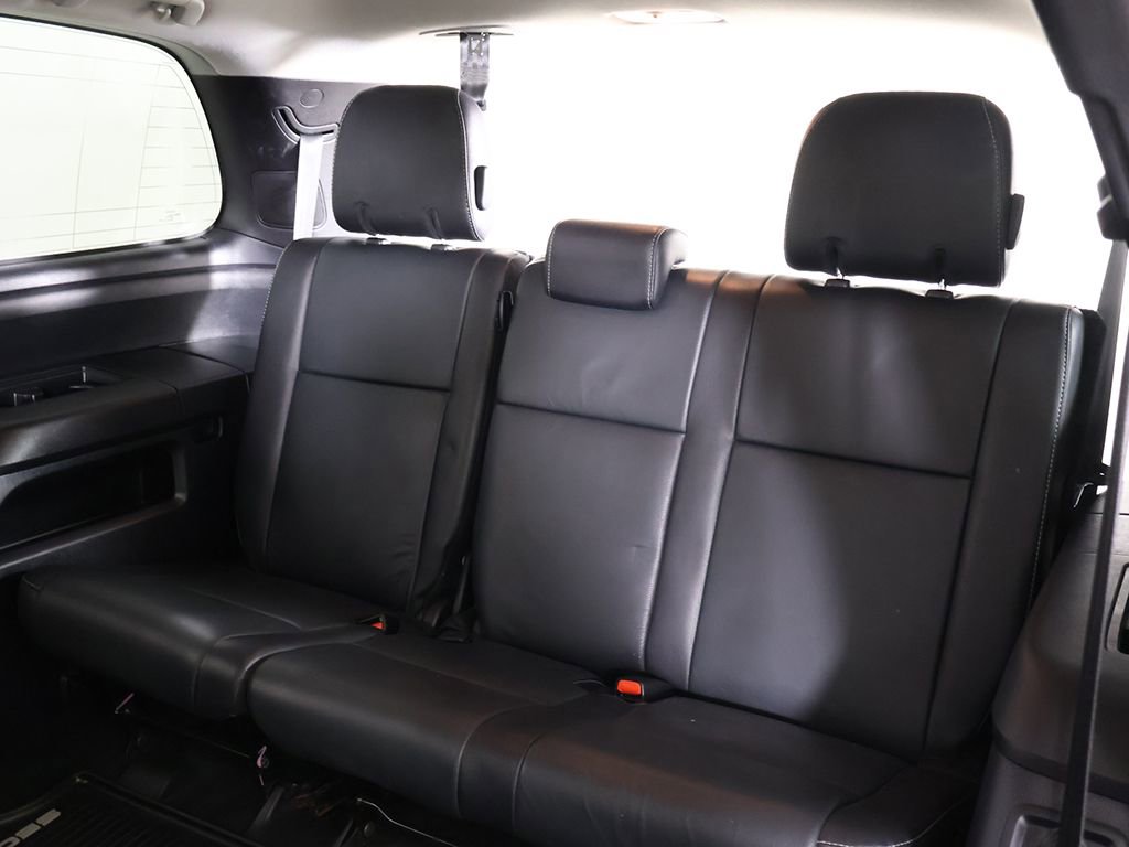 Used 2018 Toyota Sequoia TRD Sport image 39