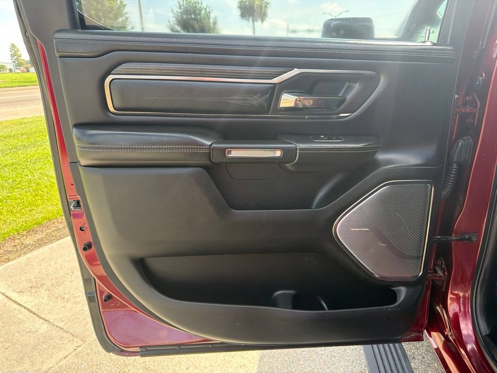 Used 2019 RAM 1500 Limited AWD/4WD image 15