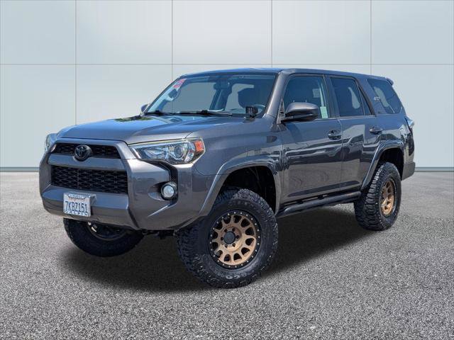 Used 2015 Toyota 4Runner SR5 AWD/4WD image 1