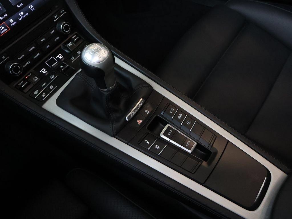 Used 2022 Porsche 718 Boxster RWD image 20