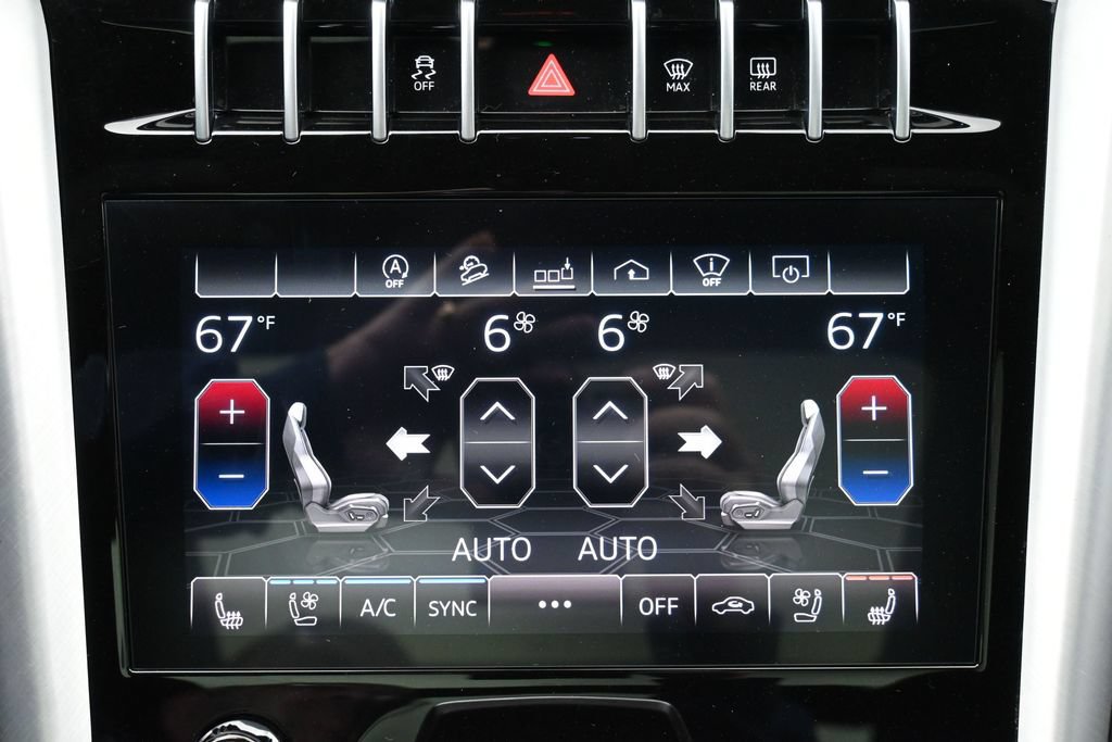 Used 2020 Lamborghini Urus AWD/4WD image 17